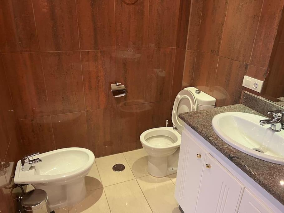 33 Pleasures Del Duque Apartment Costa Adeje  Eksteriør billede
