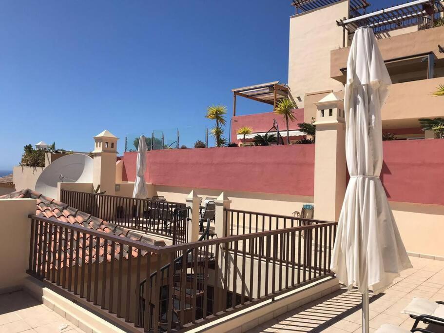 33 Pleasures Del Duque Apartment Costa Adeje  Eksteriør billede