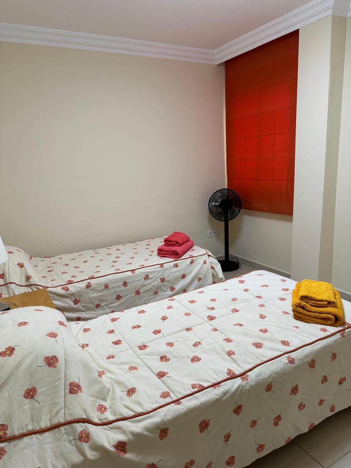 33 Pleasures Del Duque Apartment Costa Adeje  Eksteriør billede